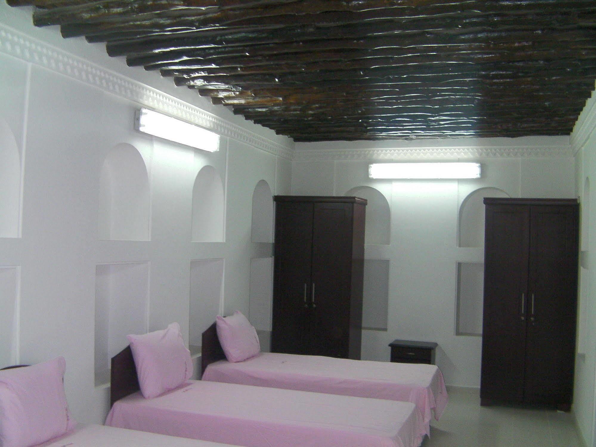 Sharjah Heritage Youth Hostel Exterior photo